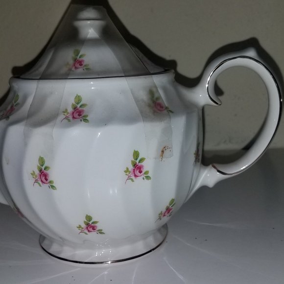 - Teapot, bone china - Picture 4 of 6